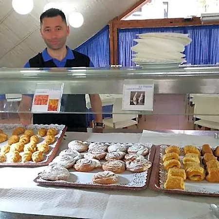 Διαμέρισμα Eurhostal 3000 *
